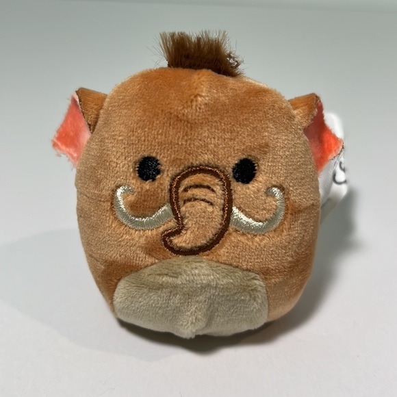 Squishmallows Chienda the Mammoth Micromallow - Picture 1 of 4